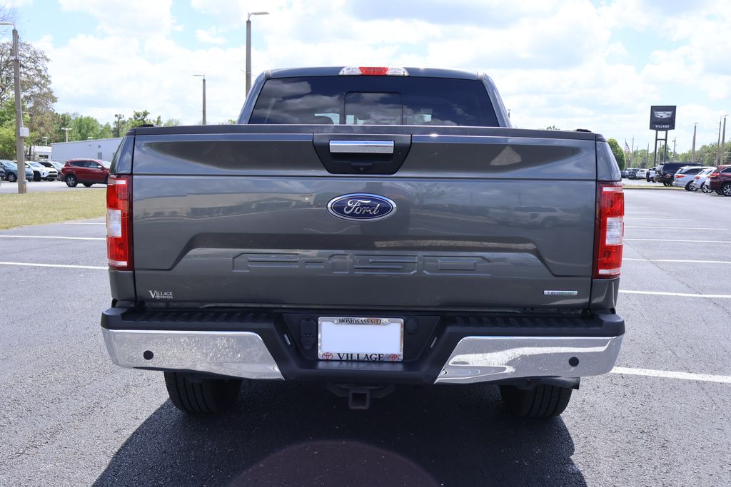 View vehicle photo 4