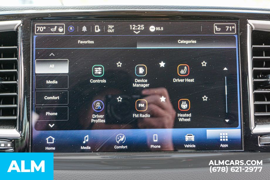 Used 2024 Red Chrysler Touring L image 42