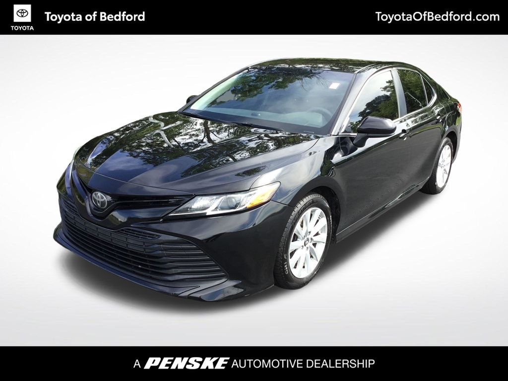 2018 Toyota Camry LE -
                  Bedford, OH