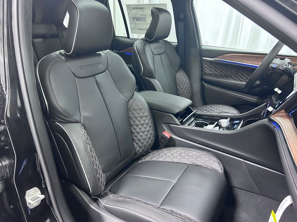 new 2026 Jeep Grand Cherokee car, priced at $64,280