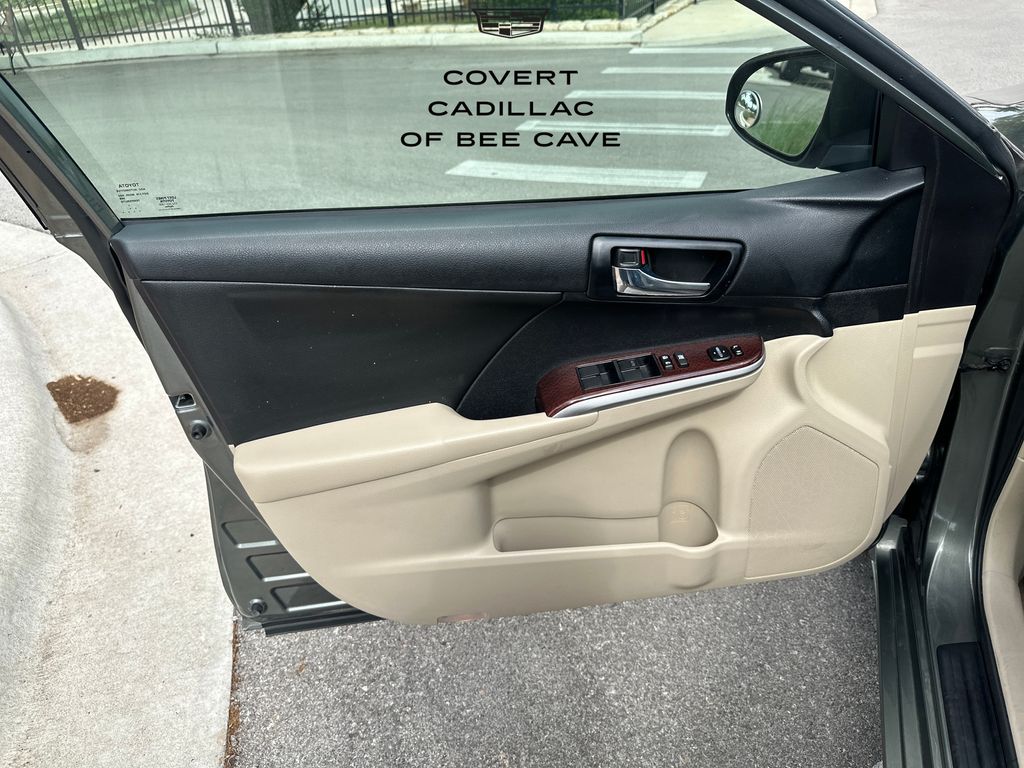 Used Car 2014 Toyota Camry  Xle For Sale Under $15,000 In Austin, Texas