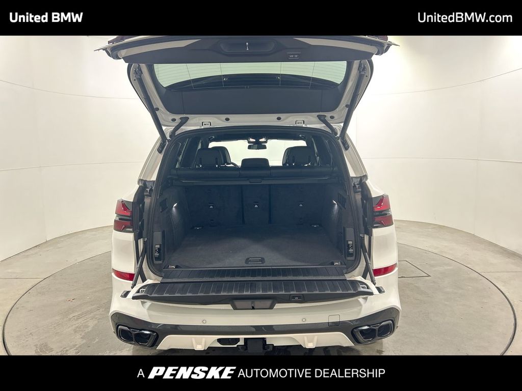 Thumbnail: 2026 BMW X5 - 22