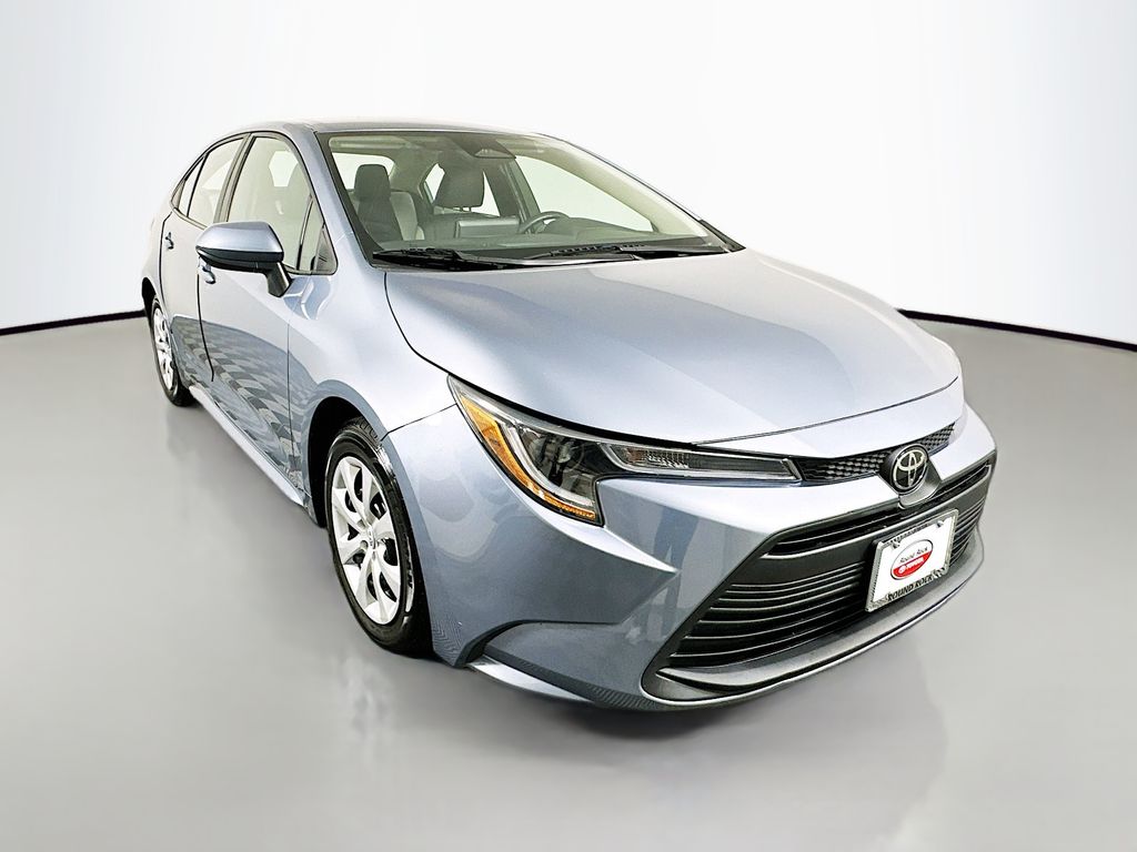 Thumbnail: 2023 Toyota Corolla - 3