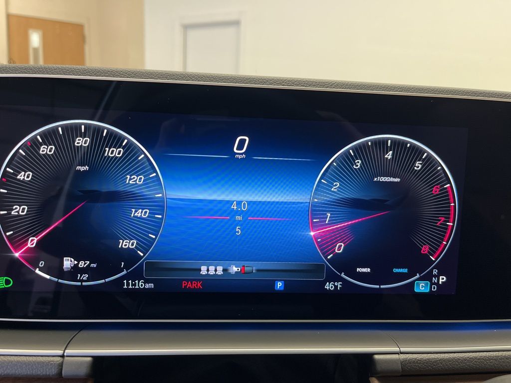 Thumbnail: 2026 Mercedes-Benz GLE - 17