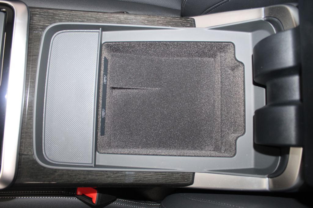 Thumbnail: 2026 Audi Q7 - 17