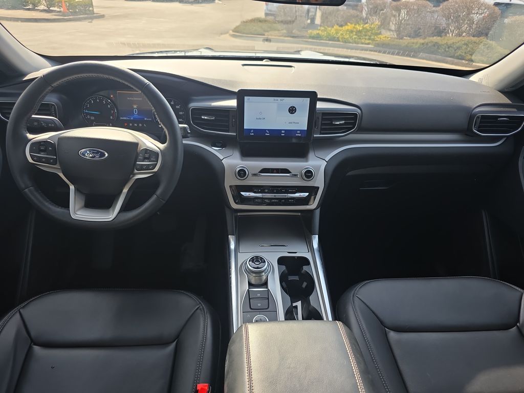 Certified Used 2024 Black Ford XLT image 22