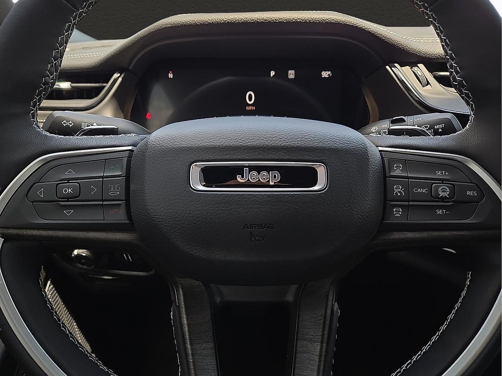 New 2026 Jeep Grand Cherokee Limited For Sale in Farmington, AR