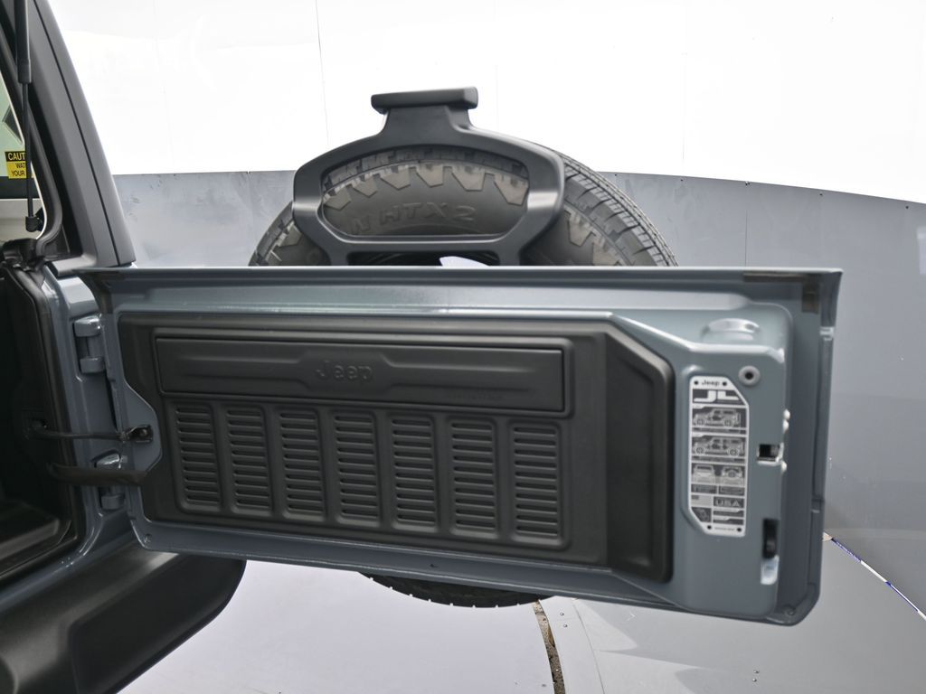 New 2026 Anvil Clear Coat Jeep Sport image 38
