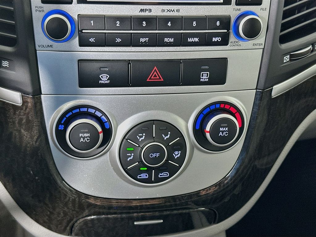 Thumbnail: 2007 Hyundai Santa Fe - 14