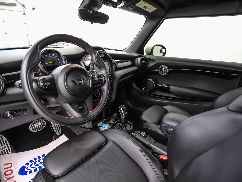 Thumbnail: 2020 MINI Cooper - 10