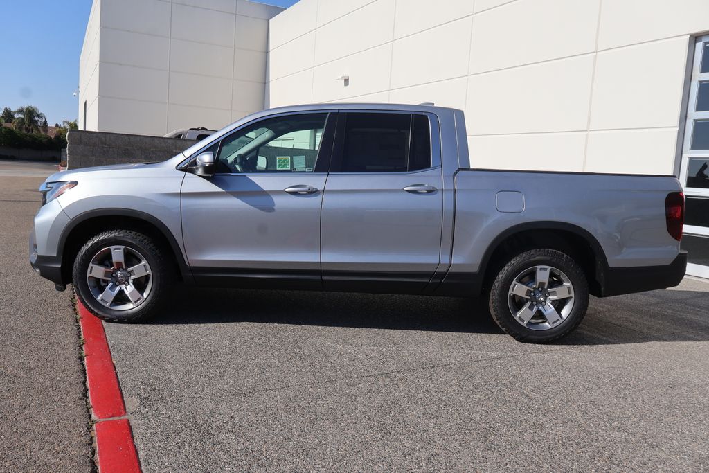 Thumbnail: 2025 Honda Ridgeline - 8