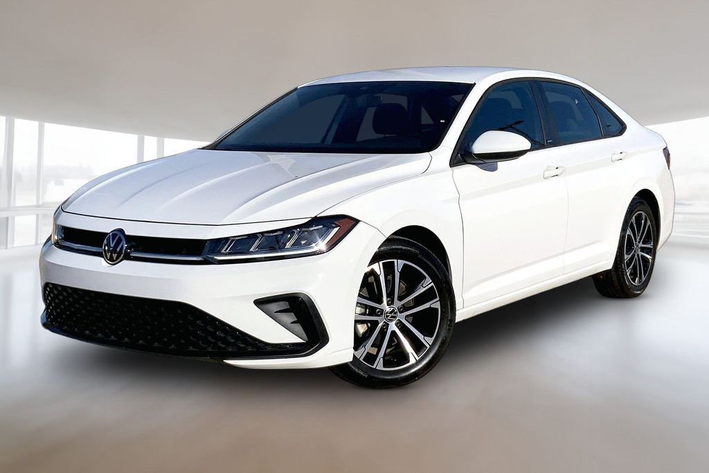 Pure White 2026 Volkswagen Jetta Sedan Front-Wheel Drive 8-Speed Automatic