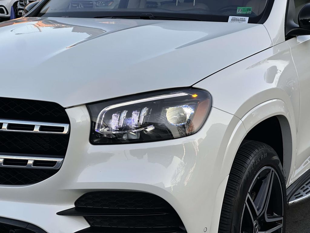 Thumbnail: 2023 Mercedes-Benz GLS - 2