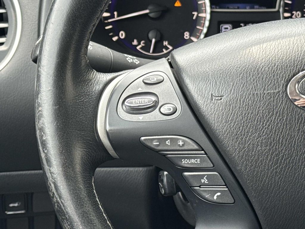 Used 2019 Black INFINITI PURE image 15