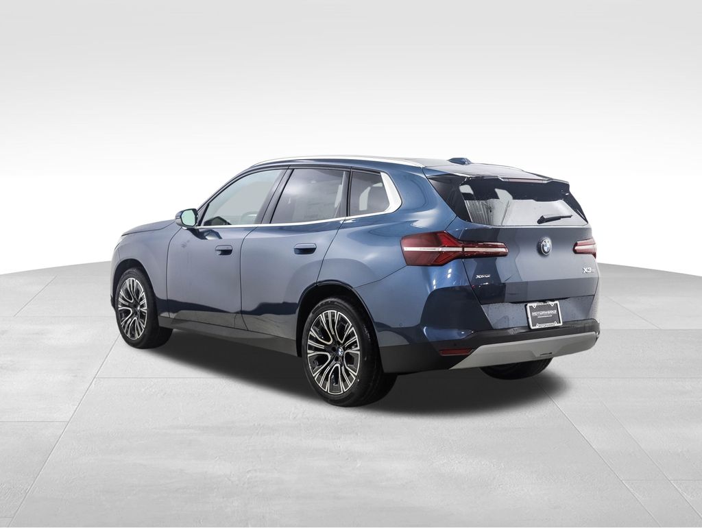 Thumbnail: 2026 BMW X3 - 3