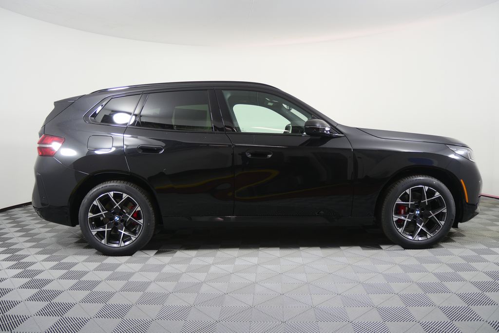 Thumbnail: 2026 BMW X3 - 2