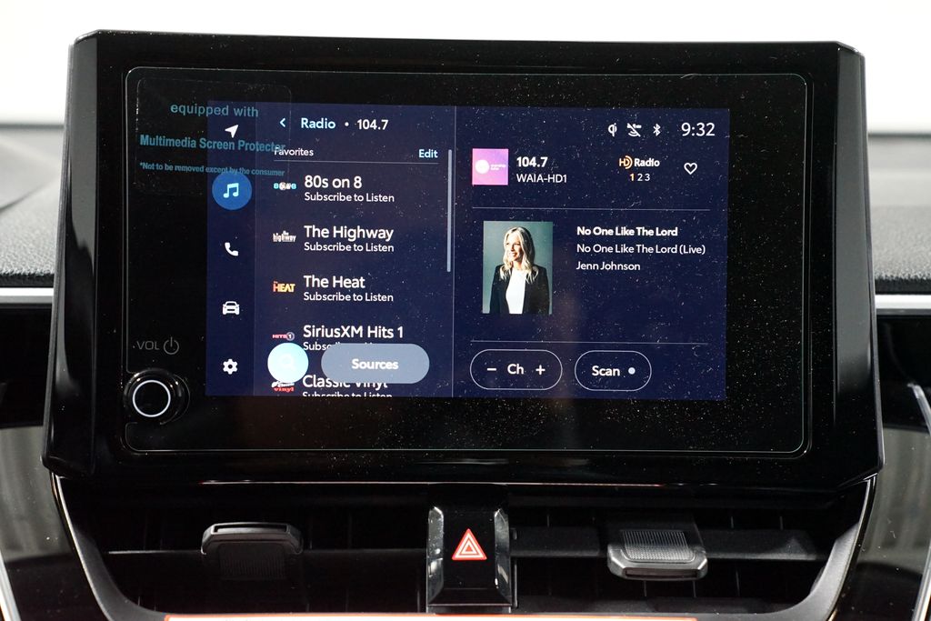 Thumbnail: 2025 Toyota Corolla Cross - 18