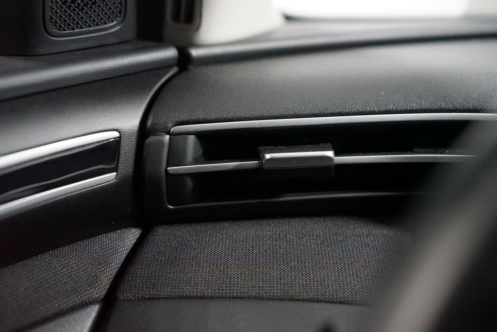 Thumbnail: 2022 Hyundai Tucson - 25