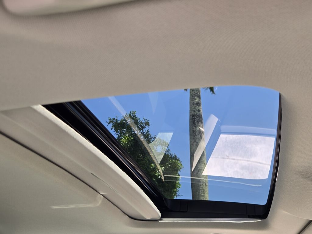 2025 Honda Accord - $26,998