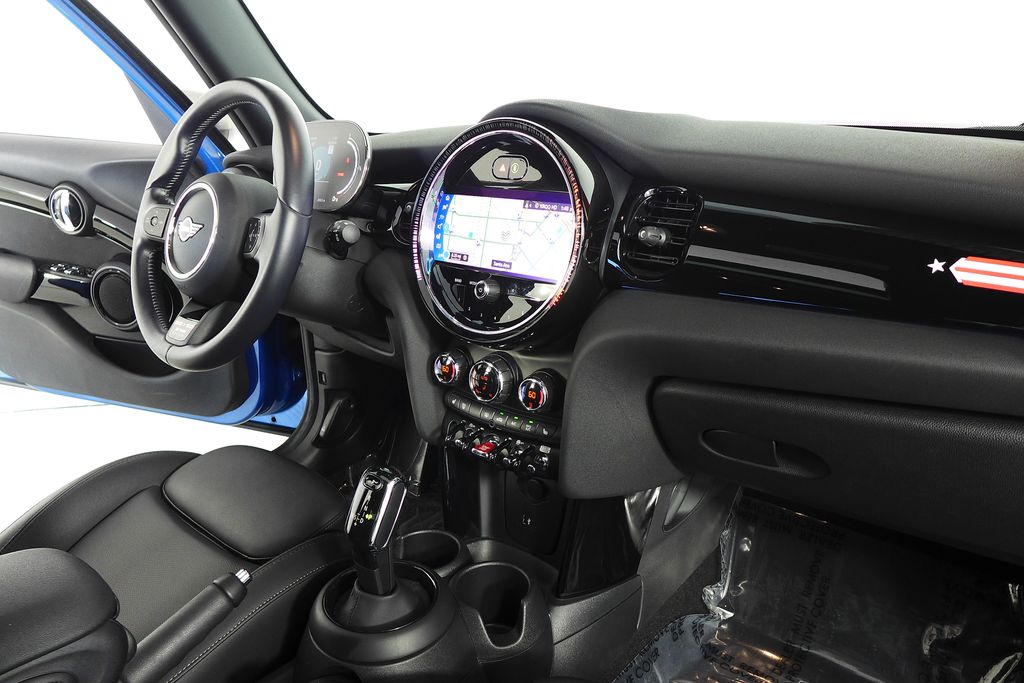 Thumbnail: 2023 MINI Cooper - 13