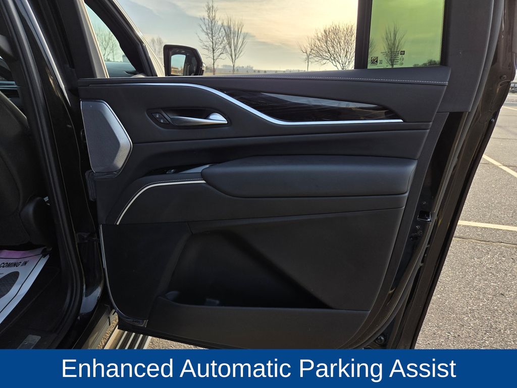 2023 Cadillac Escalade ESV 4WD Sport