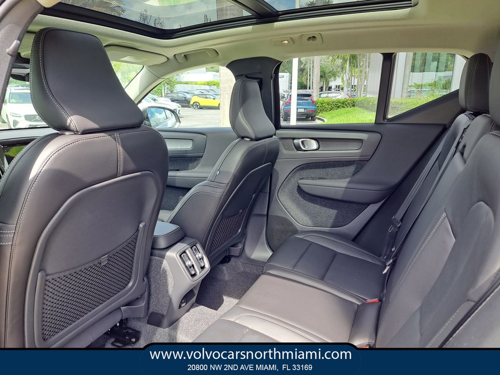 2026 Volvo XC40 Ultra