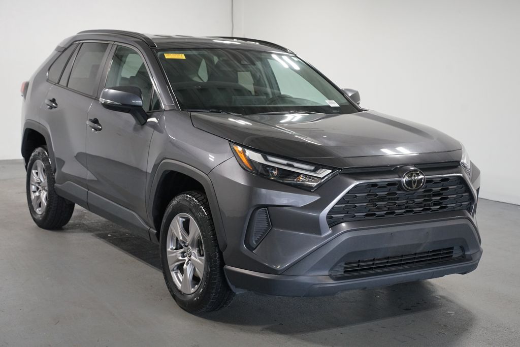 Thumbnail: 2024 Toyota RAV4 - 3
