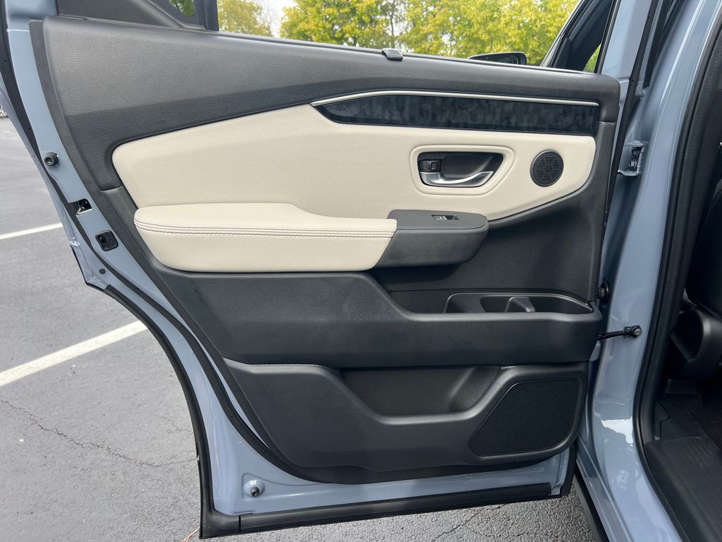 Thumbnail: 2026 Honda Passport - 21