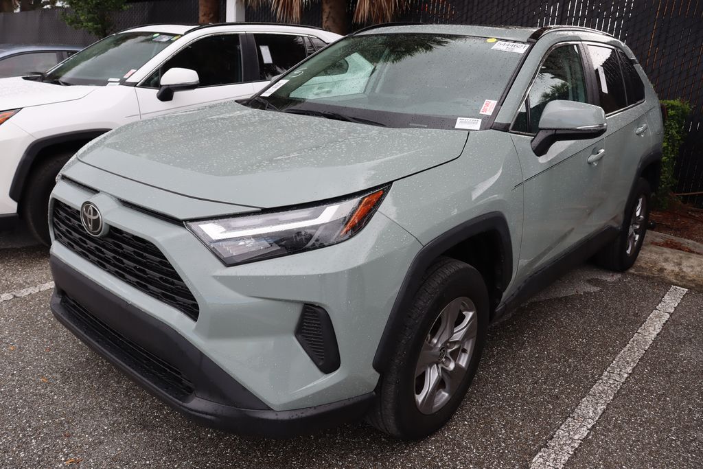 Thumbnail: 2022 Toyota RAV4 - 2