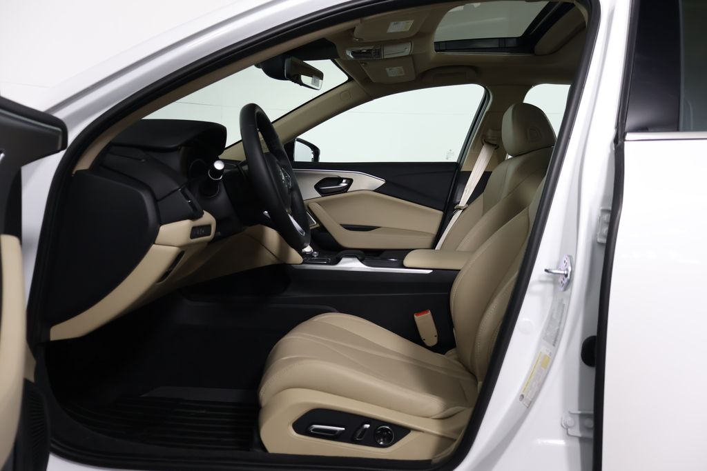 2025 Acura TLX Technology 5