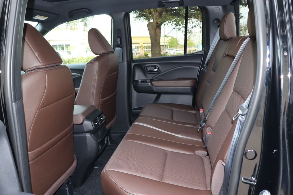 Thumbnail: 2025 Honda Ridgeline - 11