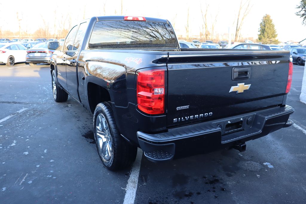 2017 Chevrolet Silverado 1500 Custom 3