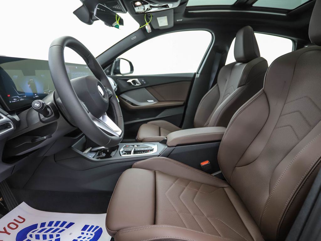 Thumbnail: 2026 BMW 2 Series - 11