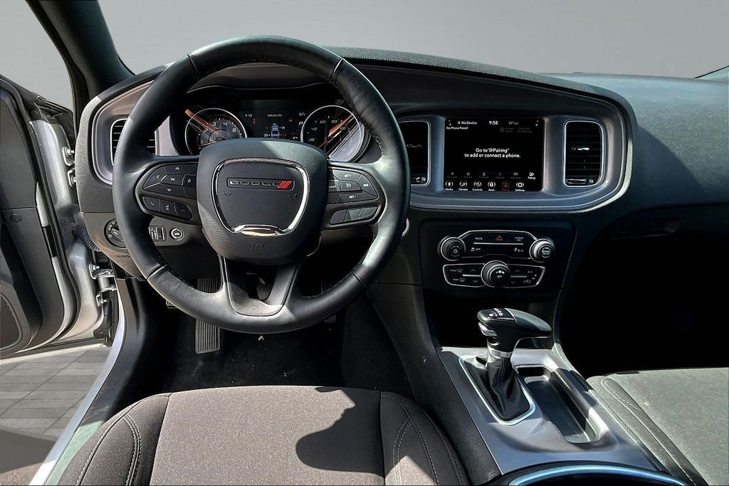 2023 Dodge Charger SXT - 8