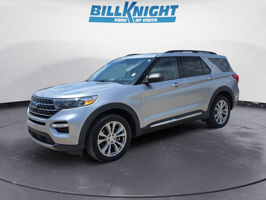 Silver Metallic 2021 Ford Explorer SUV / Crossover All-Wheel Drive Automatic