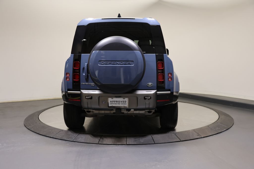 Thumbnail: 2022 Land Rover Defender - 4