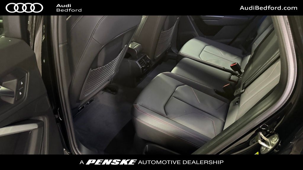 Thumbnail: 2025 Audi Q3 - 19