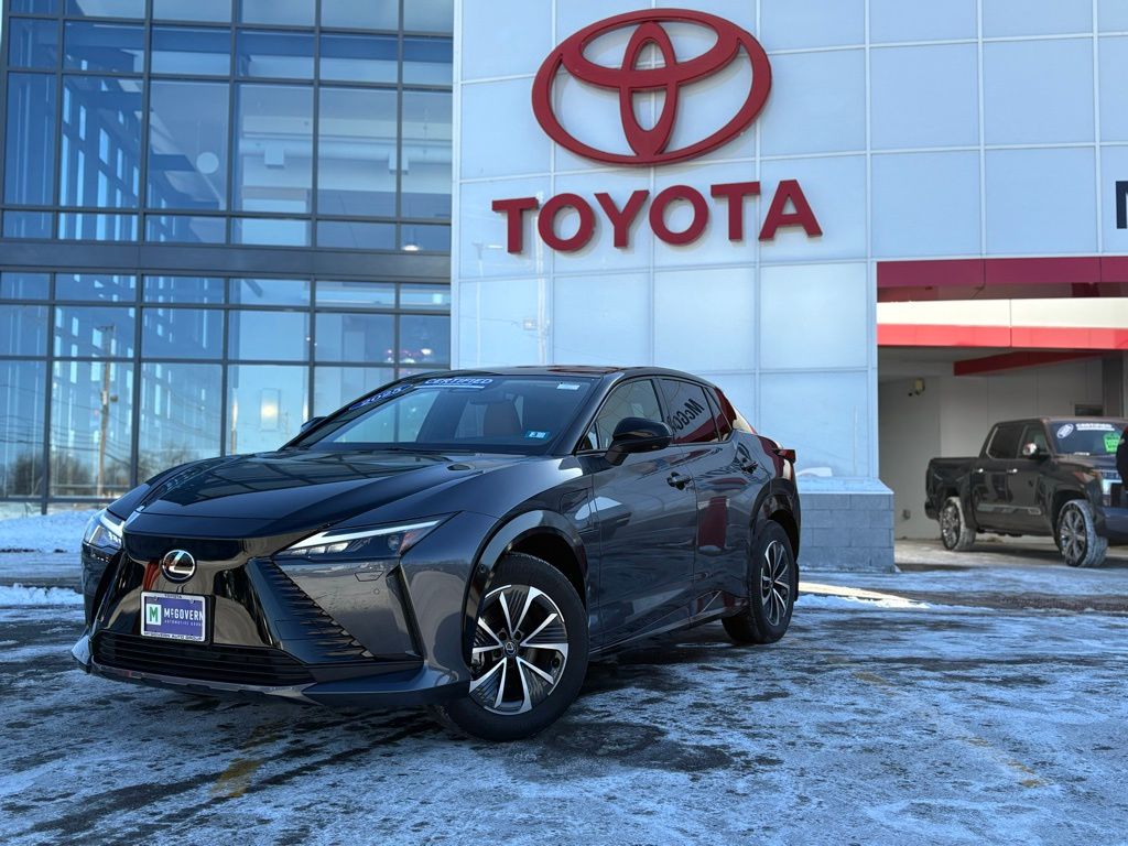 2025 Lexus RZ 450e Premium AWD with 18 inch Wheels