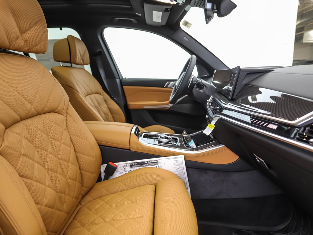 Thumbnail: 2026 BMW X5 - 31