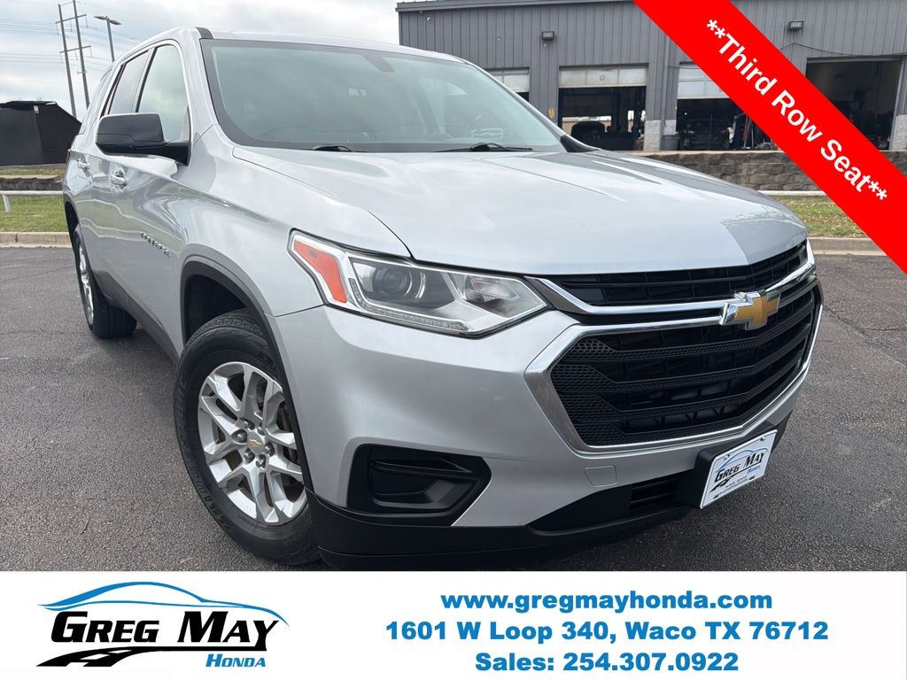Silver Ice Metallic 2019 Chevrolet Traverse LS FWD SUV / Crossover Front-Wheel Drive 9-Speed Automatic