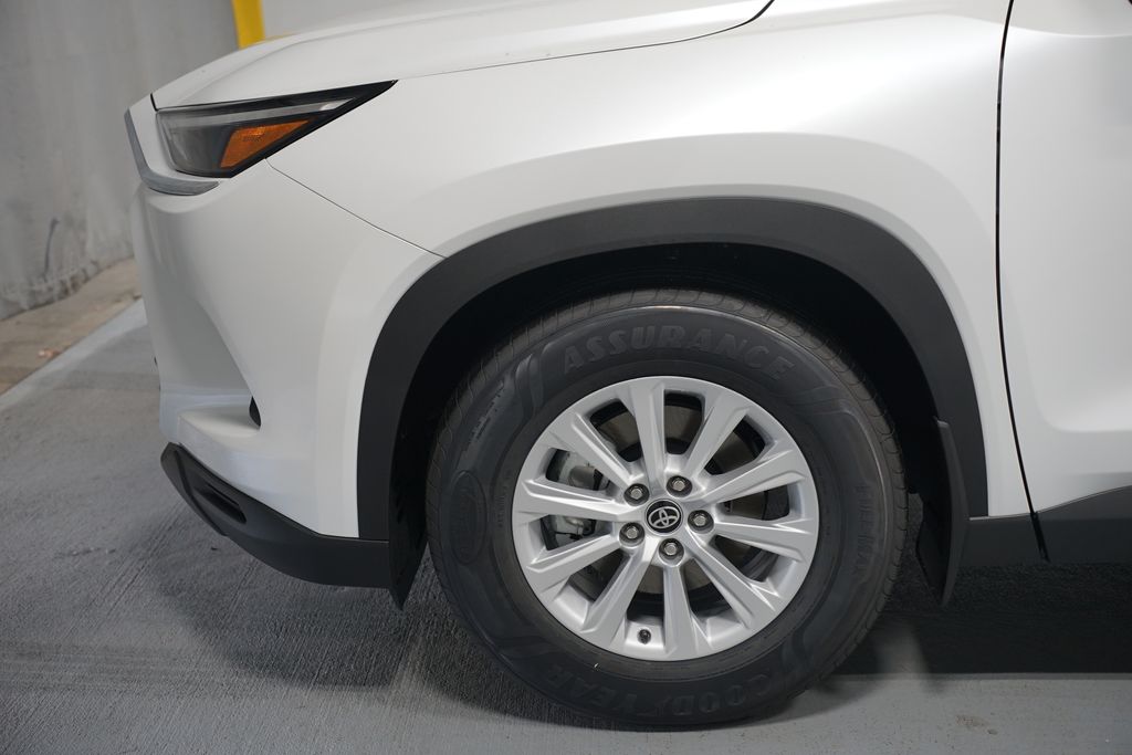 Thumbnail: 2026 Toyota Grand Highlander - 5