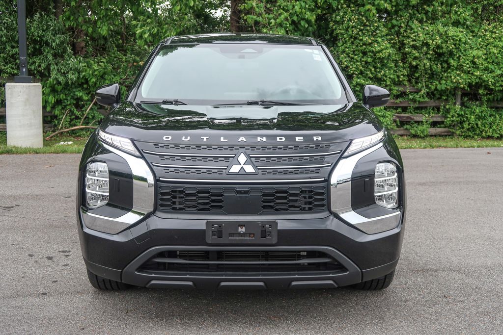 2024 Mitsubishi Outlander ES 2.5 S-AWC