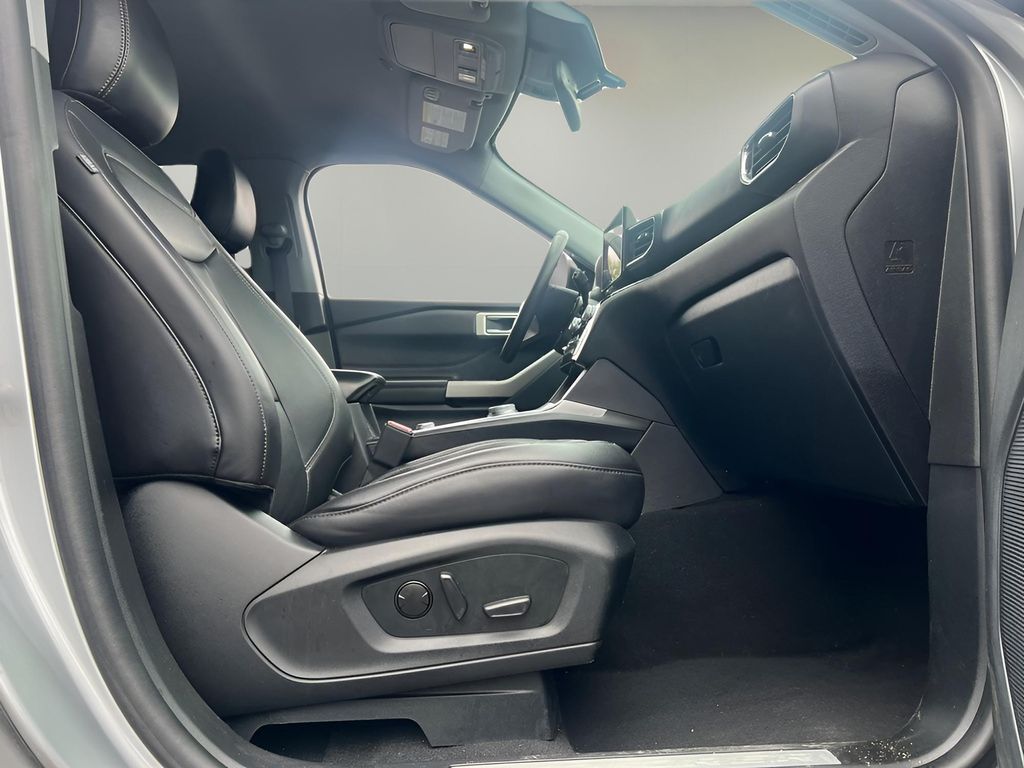 2023 Ford Explorer Limited - Photo 28