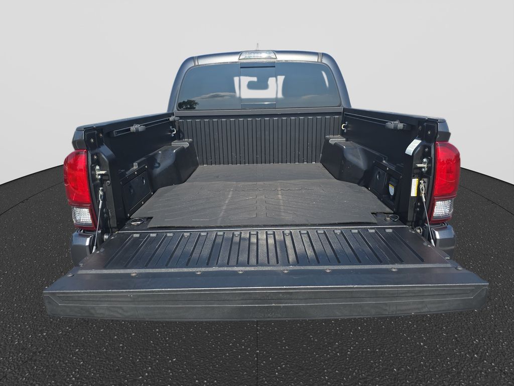 Used 2018 Toyota Tacoma Truck