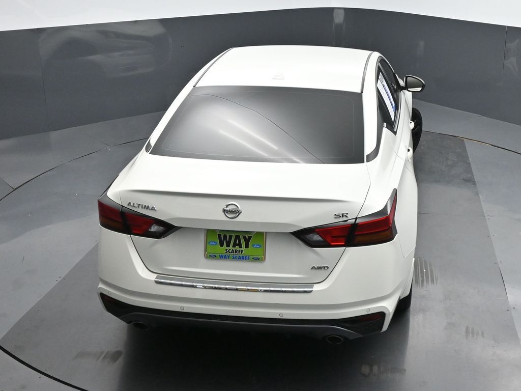 2022 Nissan Altima SR Intelligent AWD