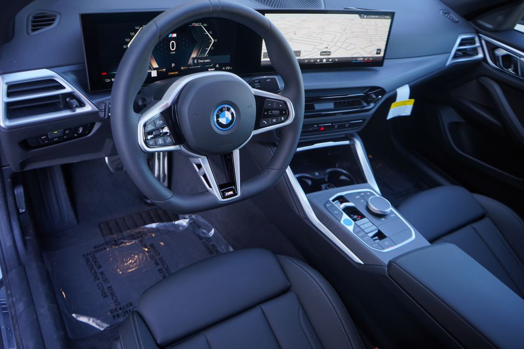 2025 BMW i4 eDrive40 12