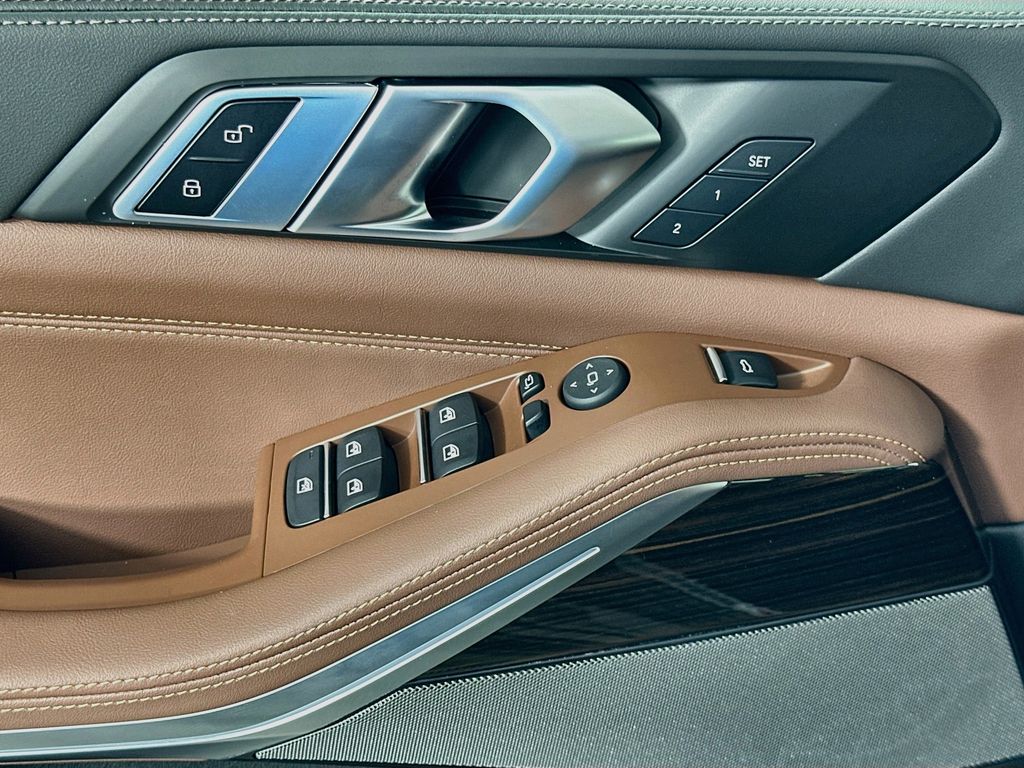 Thumbnail: 2026 BMW X5 - 20