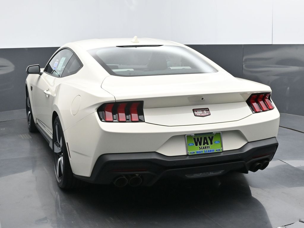 2025 Ford Mustang GT Premium Fastback