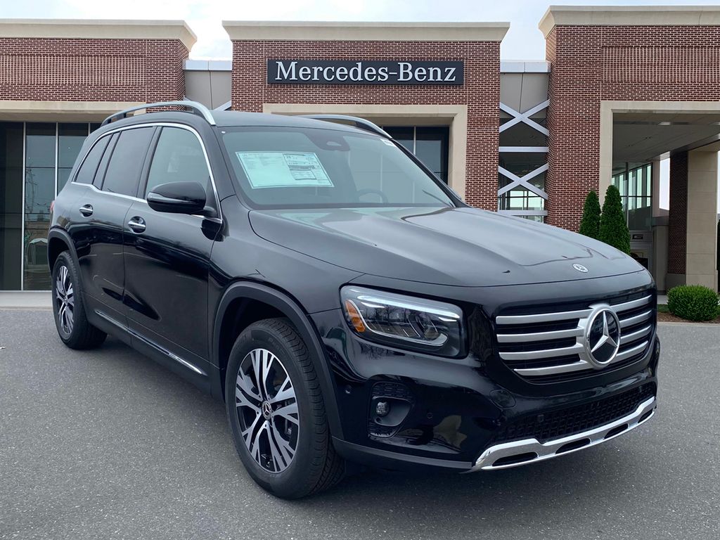 Thumbnail: 2025 Mercedes-Benz GLB - 3