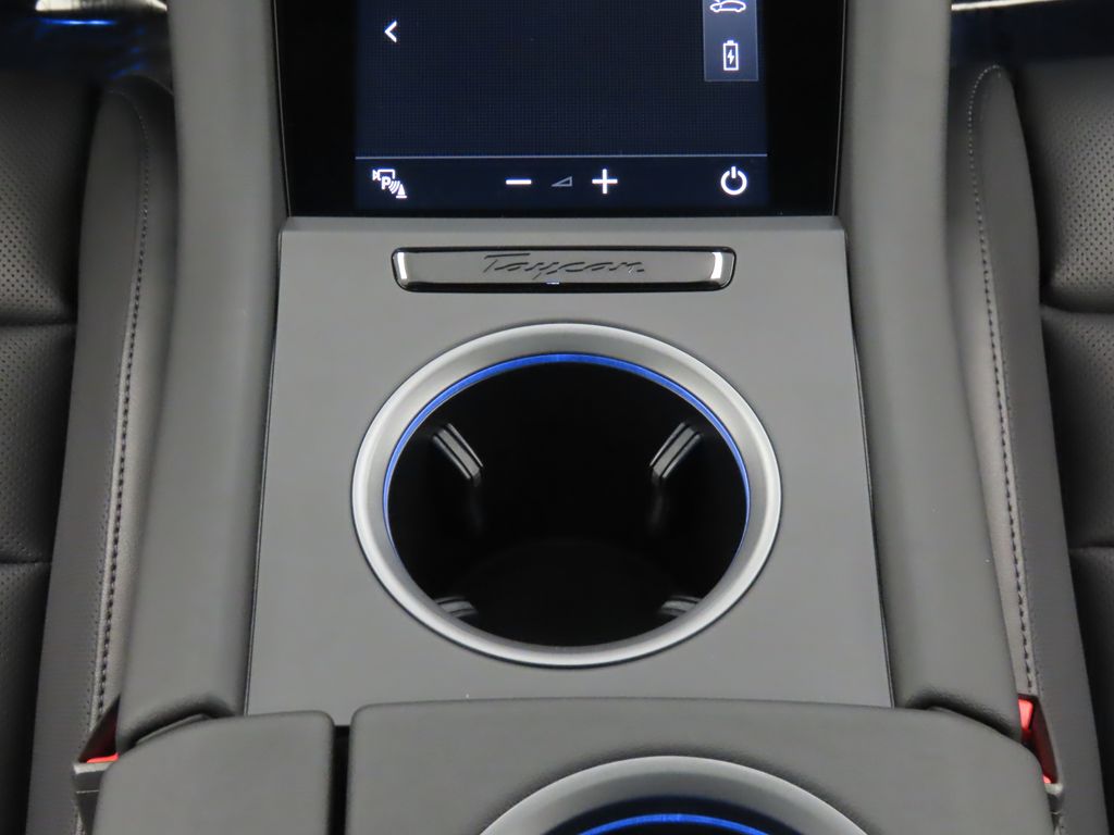 Thumbnail: 2023 Porsche Taycan - 28